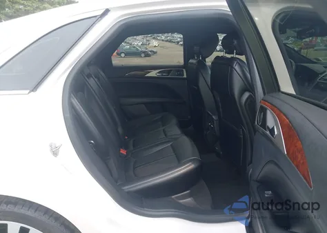 2020 Lincoln Mkz Reserve from USA, damaged, VIN 3LN6L5F95LR618743